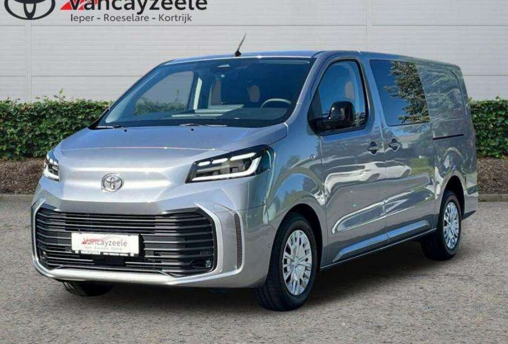 Toyota Dynamic Dubbel cabine+trekhaak+cam+gps+sens V+A