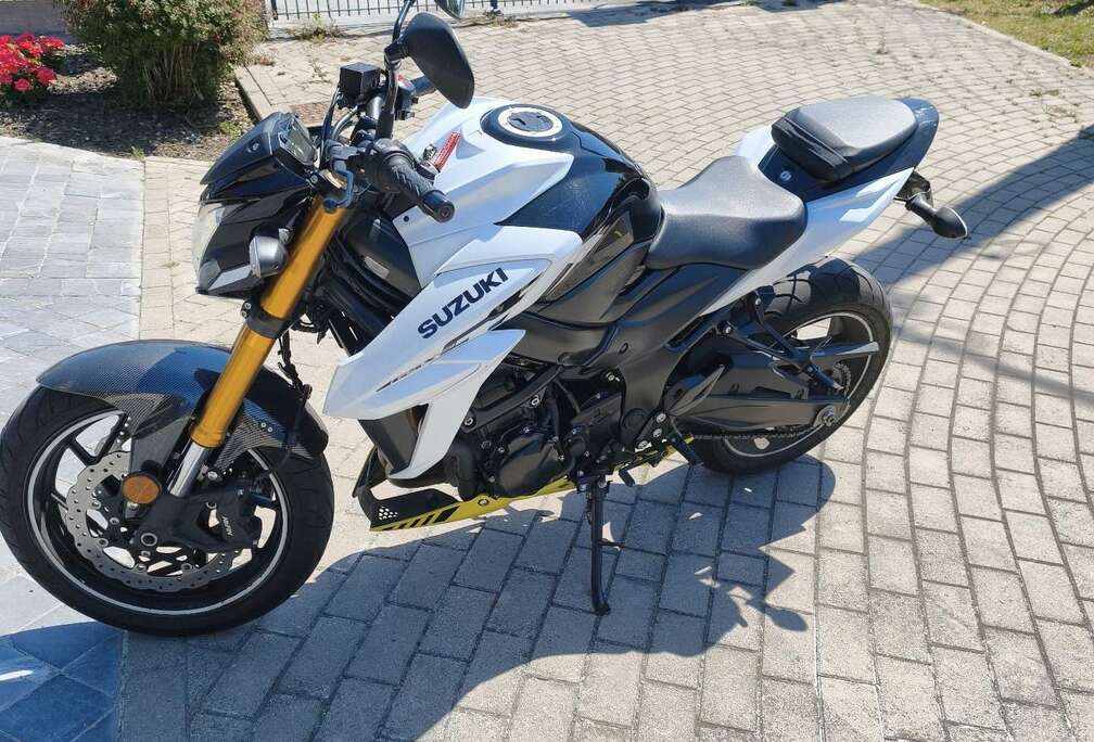 Suzuki