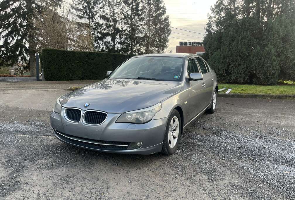 BMW 520 d**XENON**CLIM**CRUISE**SIEGE ELECTRIQUE**