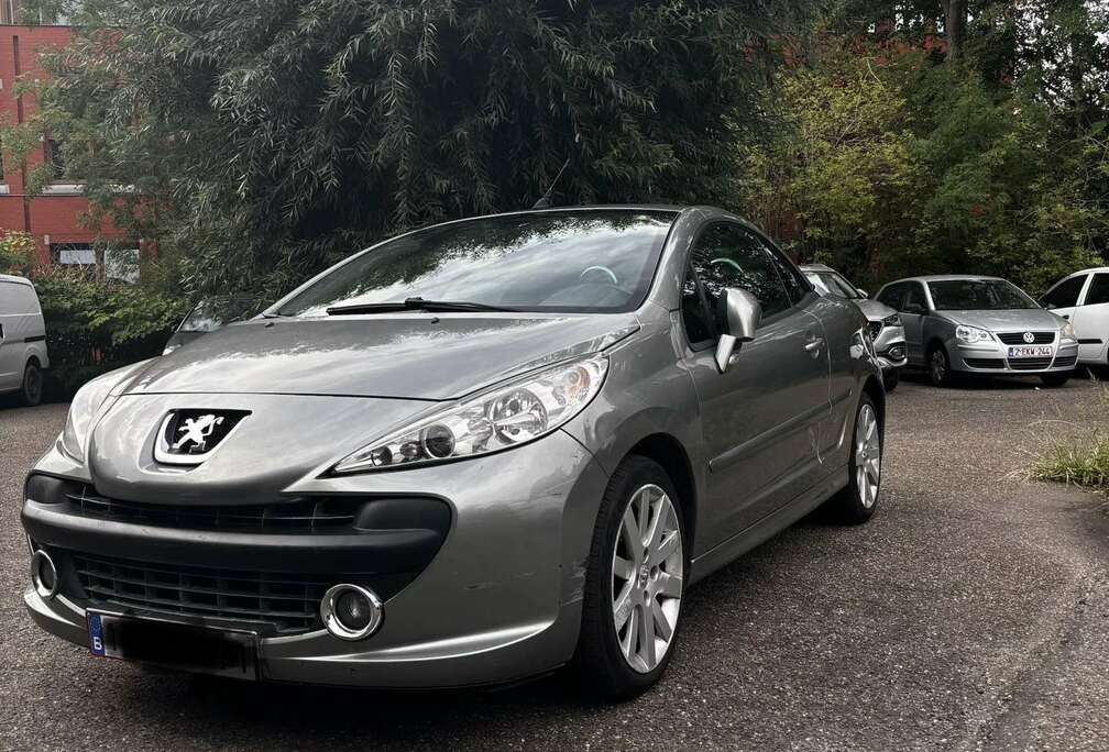 Peugeot CC 1.6i 16v Roland Garros