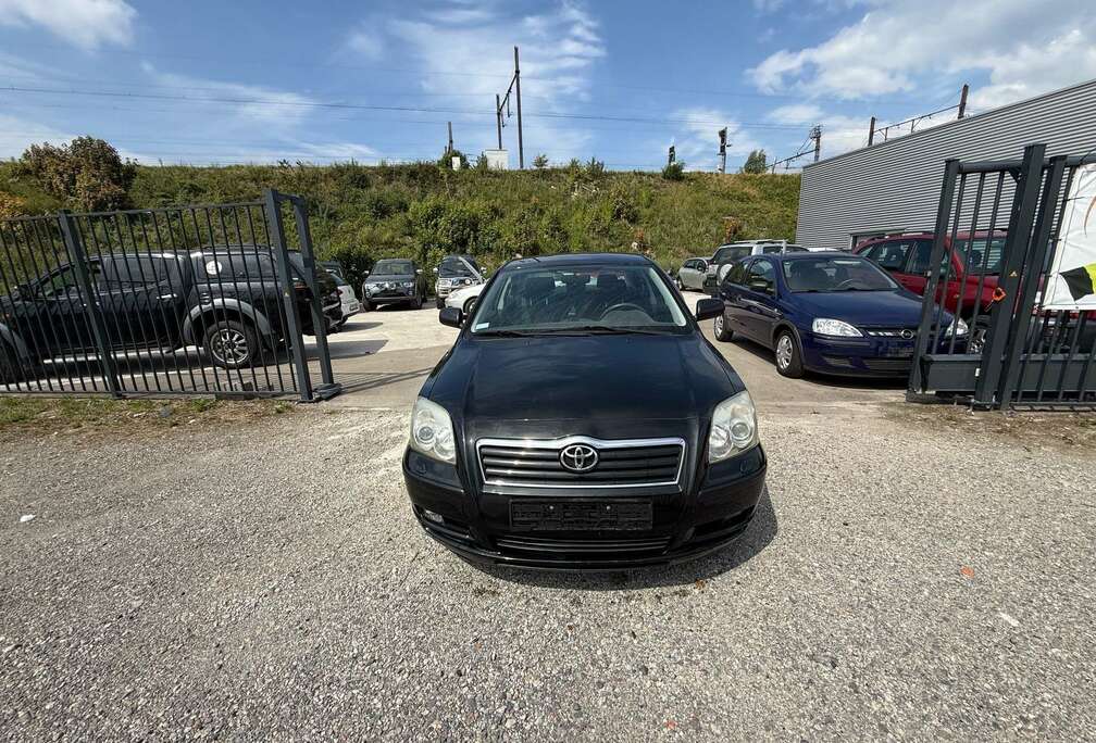 Toyota 1.6i 16v Linea Sol