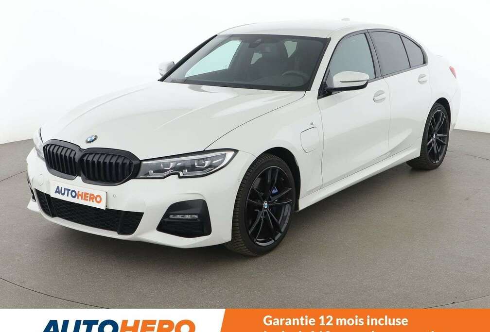 BMW 330e xDrive M Sport