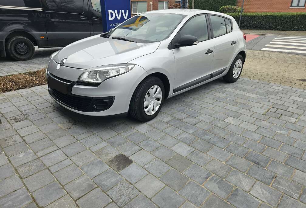 Renault Megane 1.6i Authentique