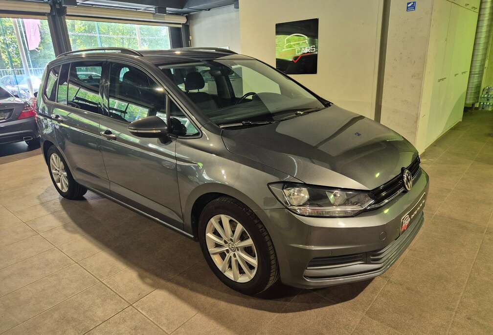 Volkswagen Touran 1.6 TDi SCR Sound