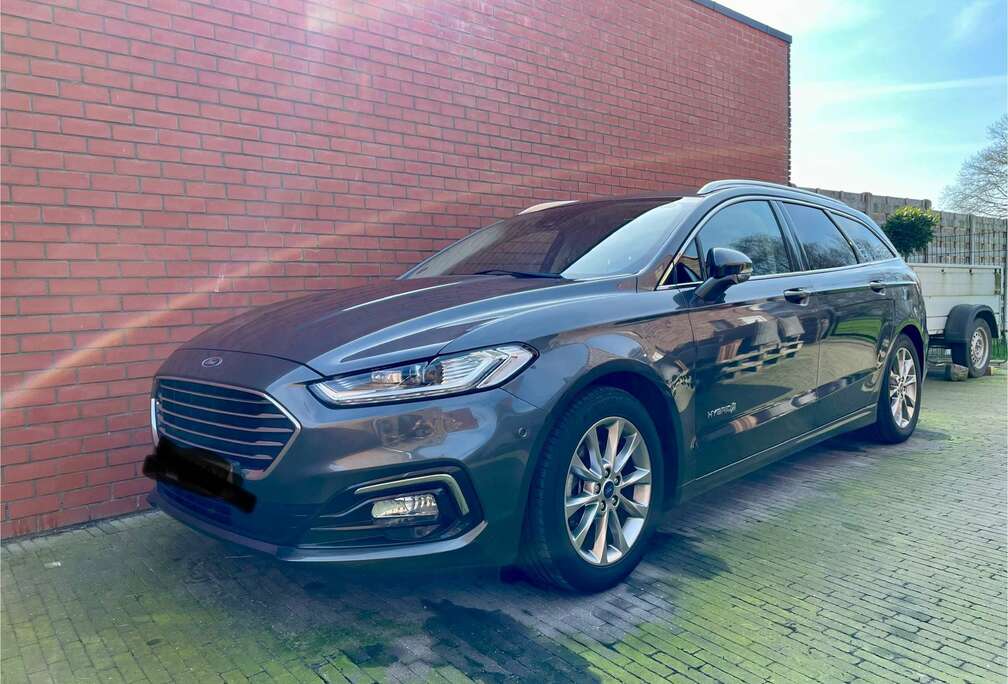 Ford Mondeo Clipper 2.0 HEV Titanium