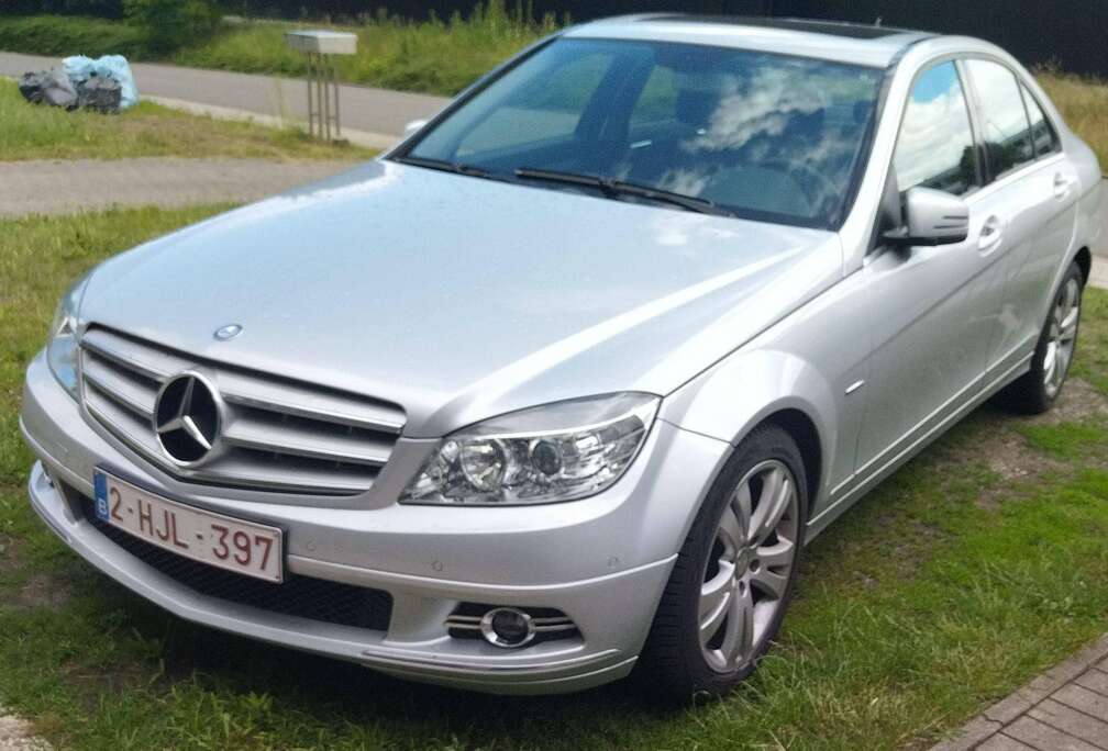 Mercedes-Benz C 180 CGI BlueEFFICIENCY Avantgarde