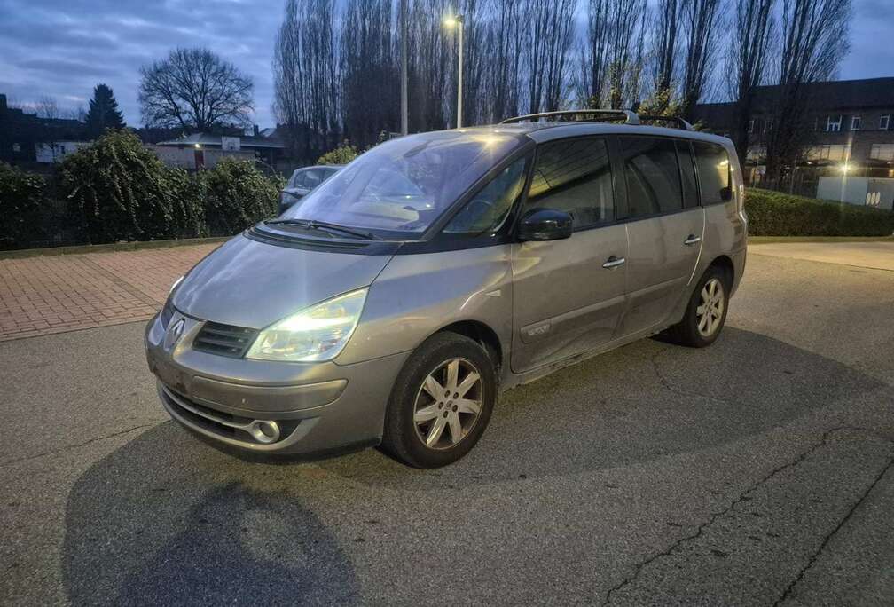 Renault Espace 2.0 dCi Initiale FAP