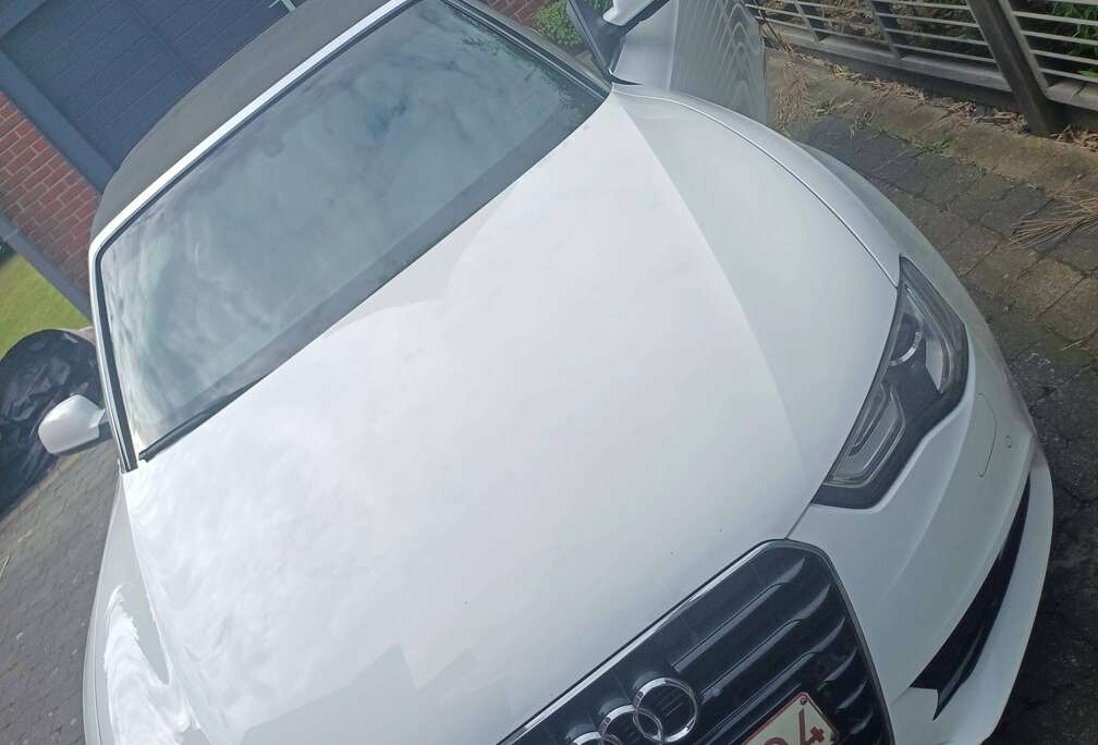 Audi A5 Cabriolet 2.0 TDi S line Start/Stop DPF