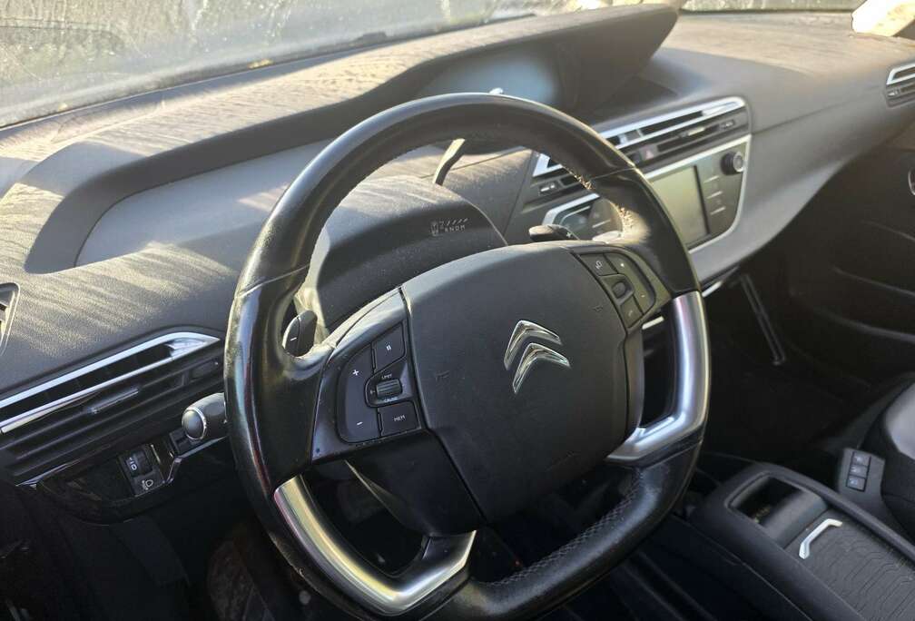 Citroen C4 Picasso 1.6 THP Shine S
