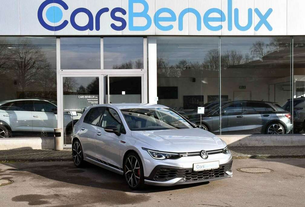 Volkswagen Clubsport 2.0 TSI (300) DSG TRAVEL SIDE HARMAN 1M