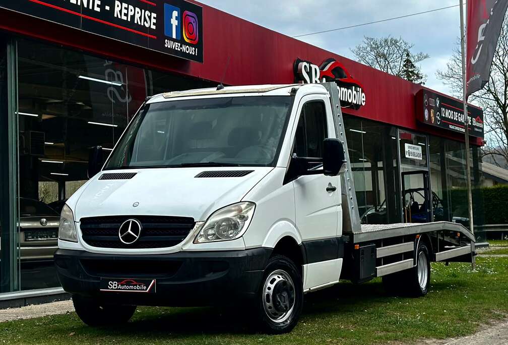 Mercedes-Benz 516 DEPANNEUSE//ROUE JUMELLER//GARANTIE 12 MOIS//