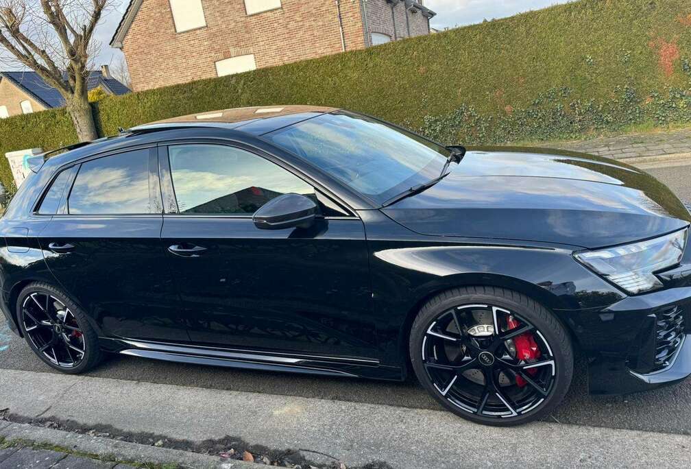 Audi RS3 Sportback 2.5 TFSI Quattro S tronic - Carbon