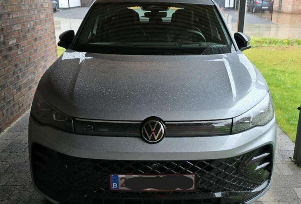 Volkswagen Tiguan 2.0 TDI SCR 4MOTION DSG R-Line