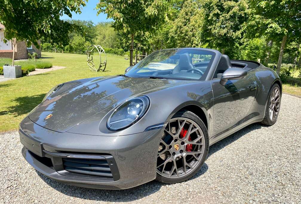 Porsche 911 Carrera 4 Cabriolet PDK