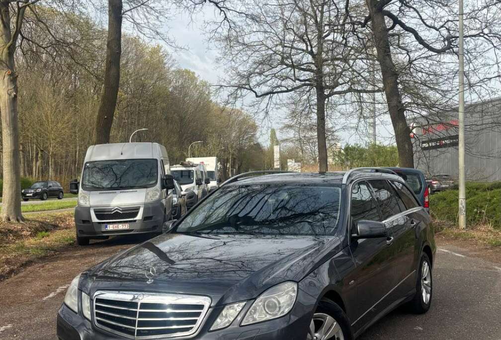 Mercedes-Benz CDI 220
