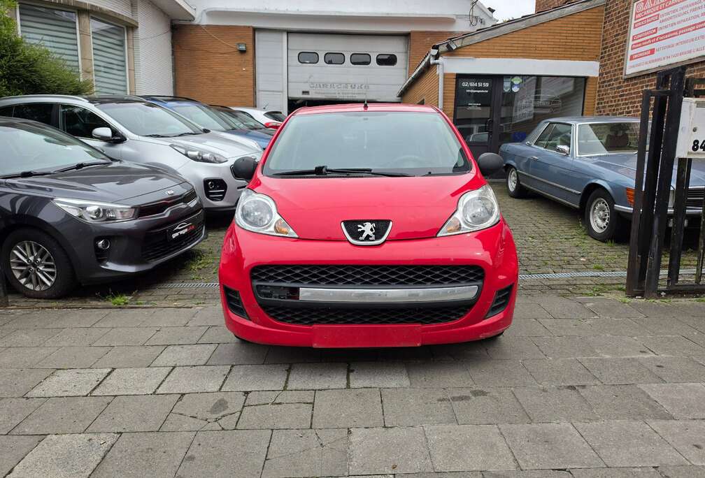 Peugeot 107 1.0i Trendy