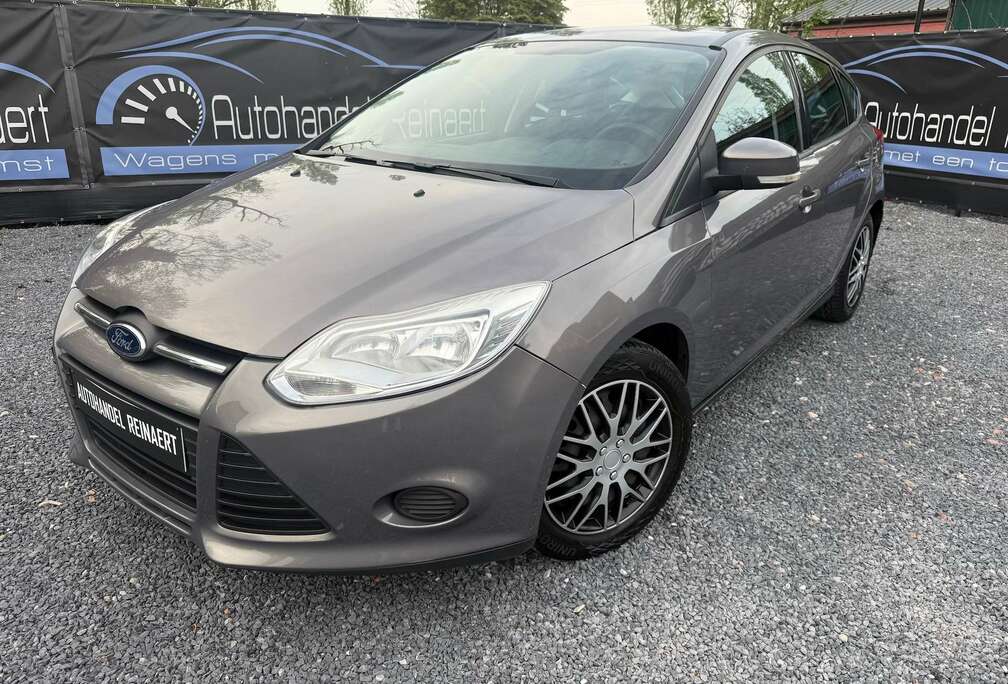 Ford Focus 1.0 Ecoboost Airco, Parkeersensor, Keuring +