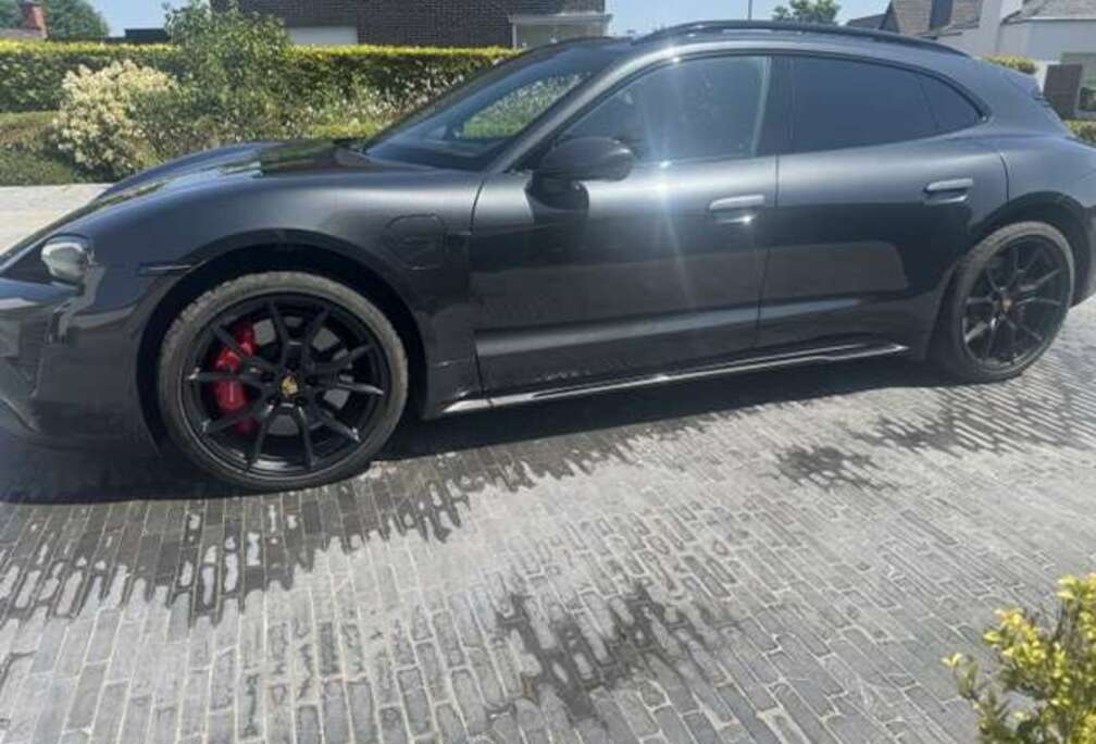 Porsche Taycan Sport Turismo 93.4 kWh Taycan GTS Sport Turismo
