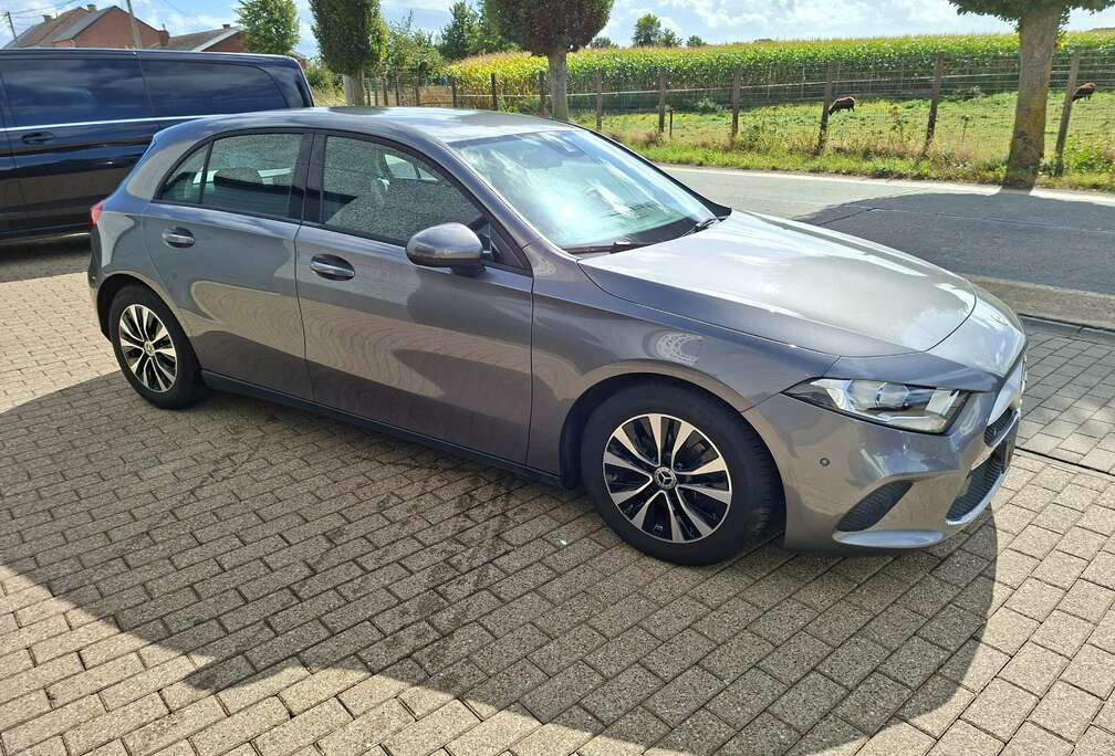 Mercedes-Benz A 180 Style***CAMERA CRUISE***
