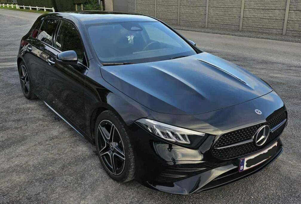 Mercedes-Benz A 180 AMG Line