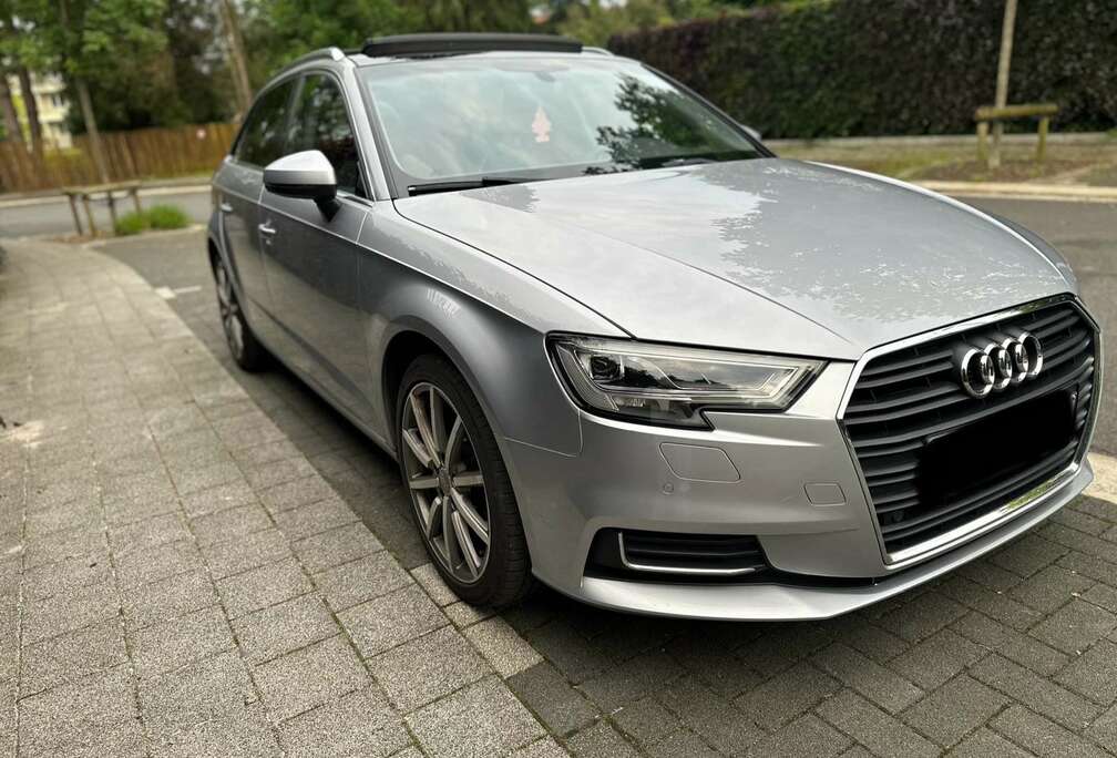 Audi Sportback 2.0 TDi S tronic