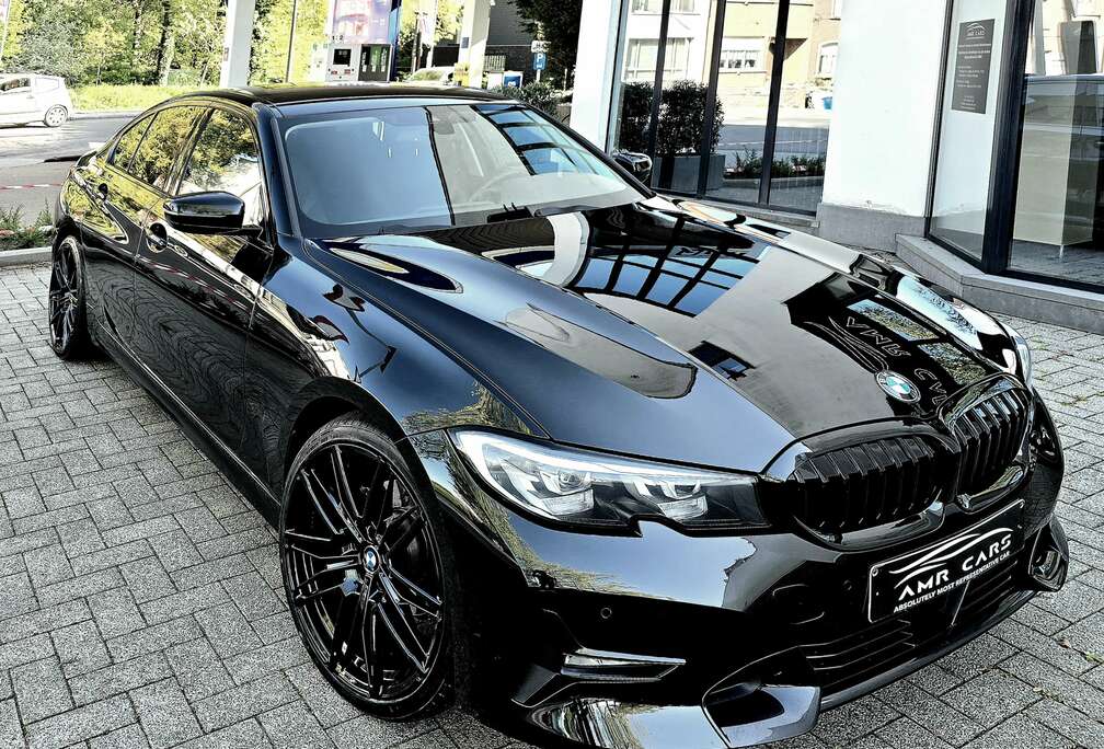 BMW 320iA Sport Line-Virtual-Ambiance-AdaptCruise-LED-Shadow