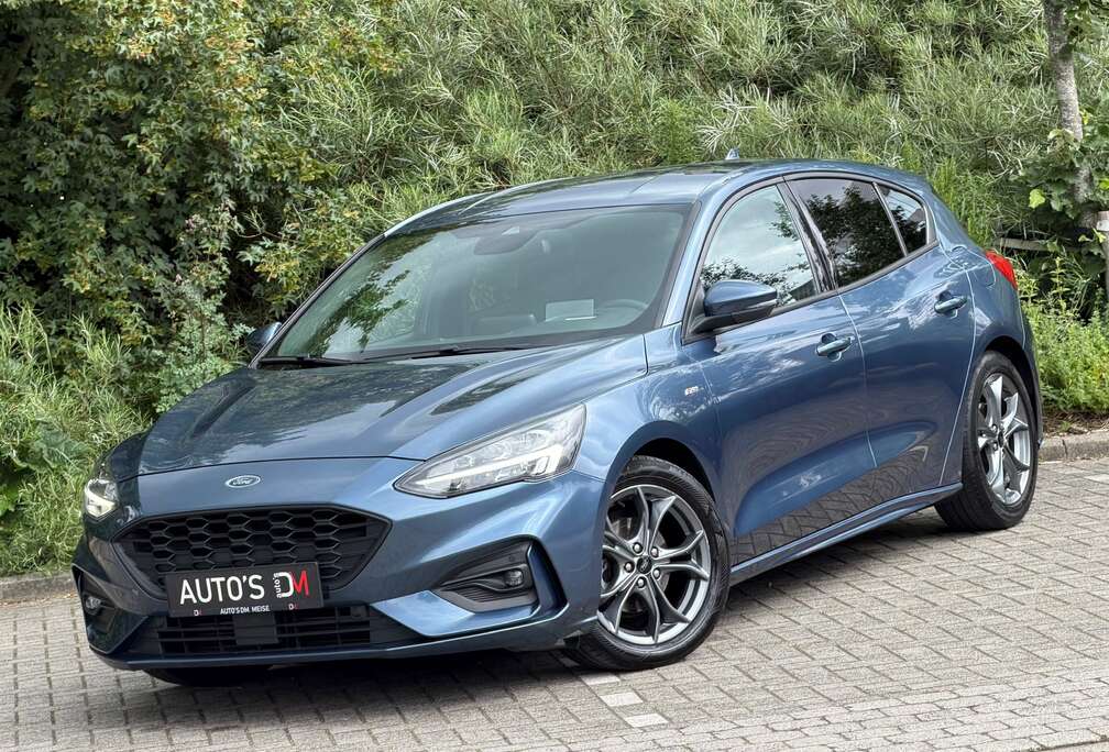 Ford Focus 1.0 EcoBoost ST-Line Navi, Camera, Airco, Cruise, PDC