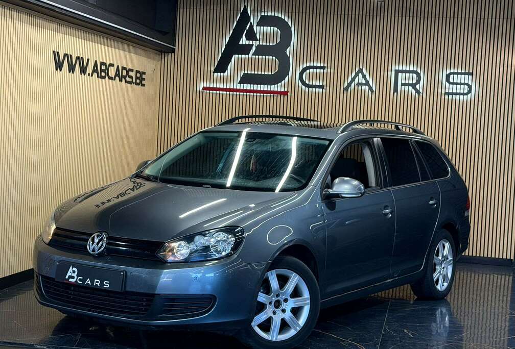 Volkswagen SW 1.6 CR TDi Highline * TOIT PANO - OUVRANT *