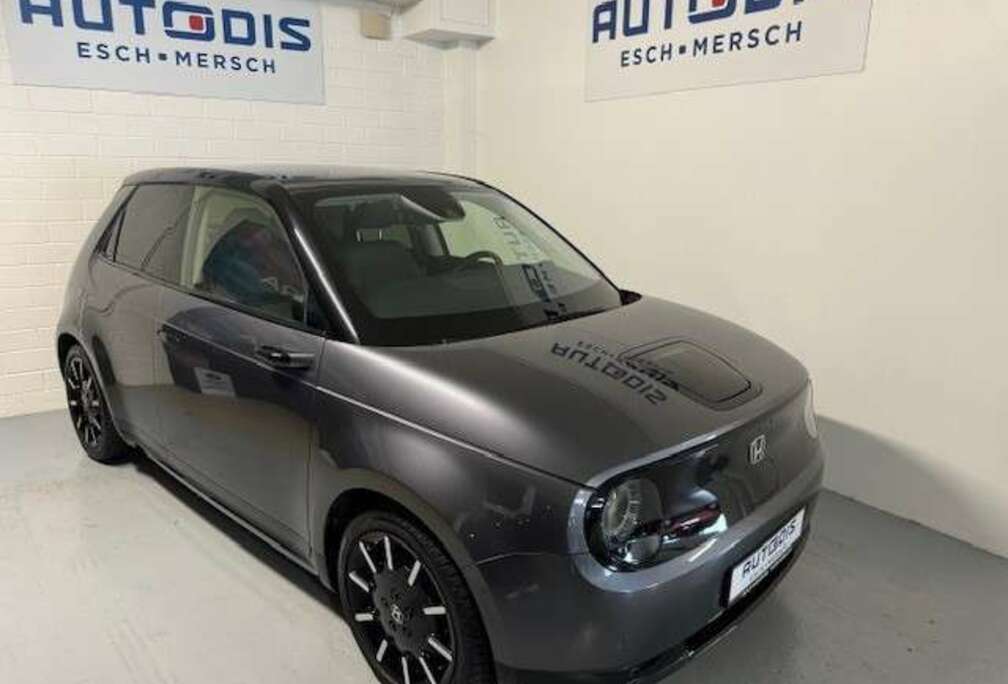 Honda HONDA-E ADVANCE 17\