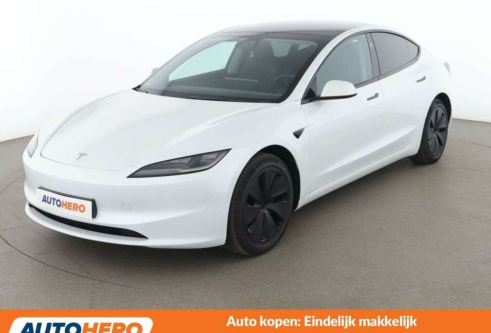 Tesla Standard Range