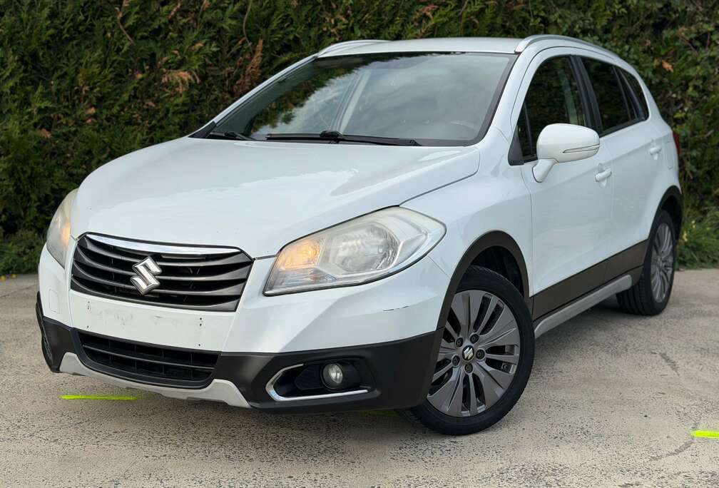Suzuki 1.6i AUTOMATIQUE / NAVI PRO / CRUISE CONTROL / KEYLESS
