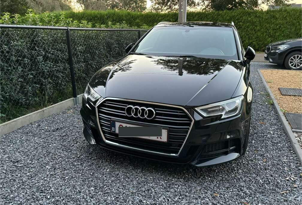 Audi 2.0 TDI Sportback FULL OPTION