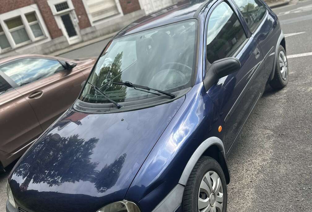 Opel 12V Edition 2000