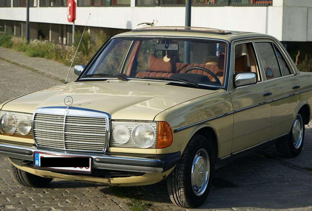 Mercedes-Benz w123