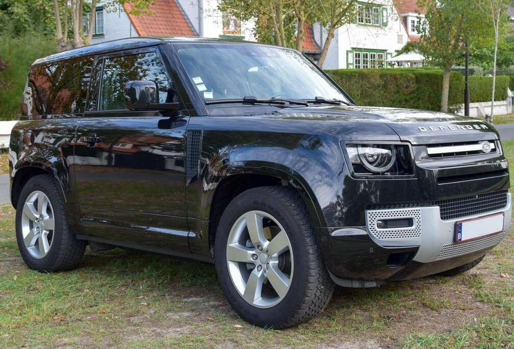 Land Rover Defender 90 D250 XS Edition