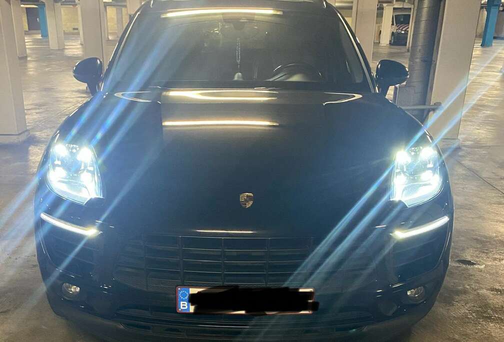 Porsche Macan 2.0 Turbo PDK