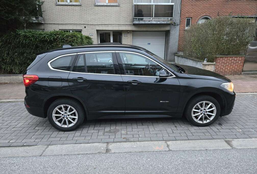 BMW 1.5i sDrive18