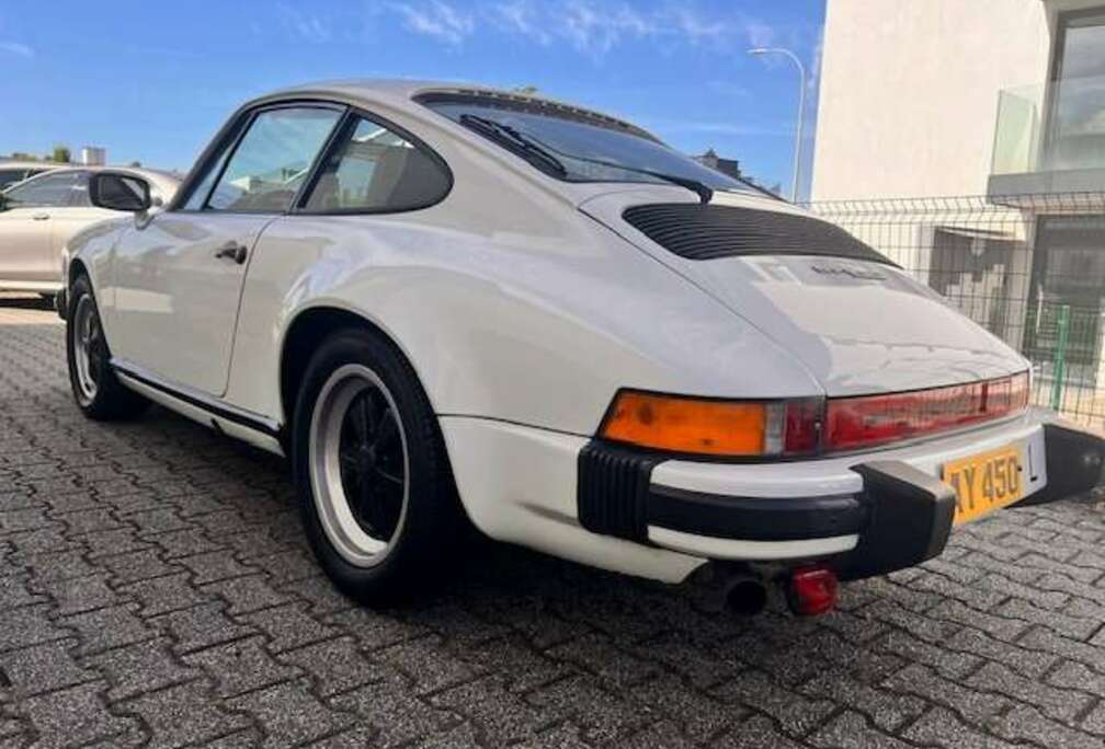 Porsche PORSCHE 911 SC