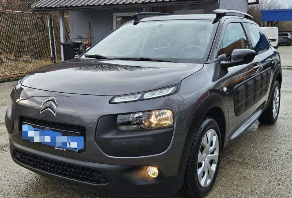 Citroen C4 1.4i Tentation