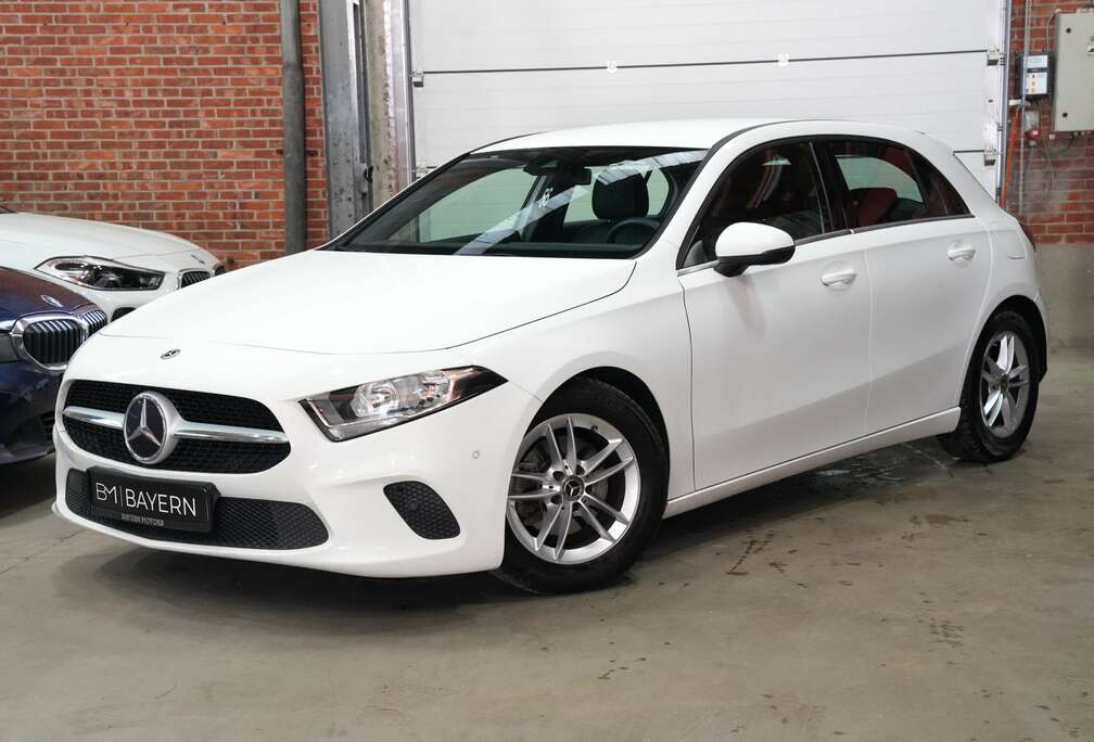 Mercedes-Benz Benzine Sport Leder Navi Camera Garantie