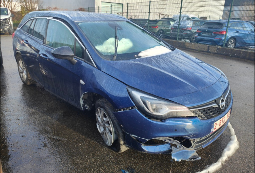 Opel 1.5d * épave * Ne Roule Pas