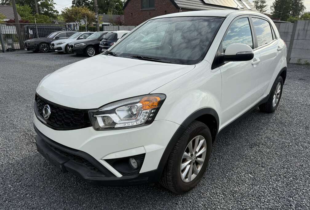 SsangYong Korando 2.0 e3 2WD Crystal Plus