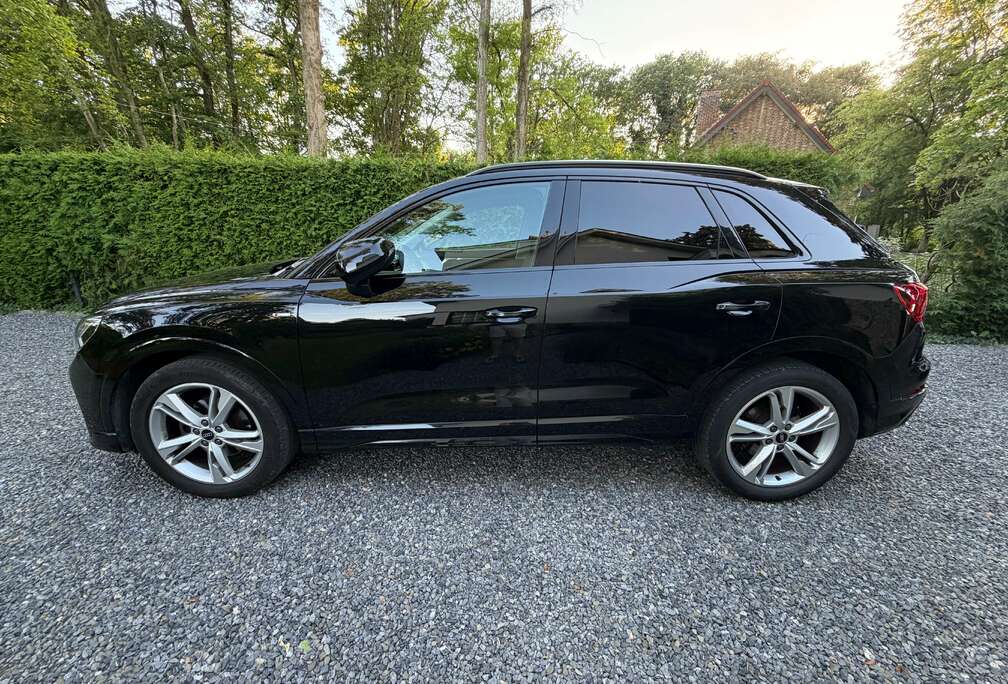 Audi Q3 35 TFSI Business Edition S line S tronic
