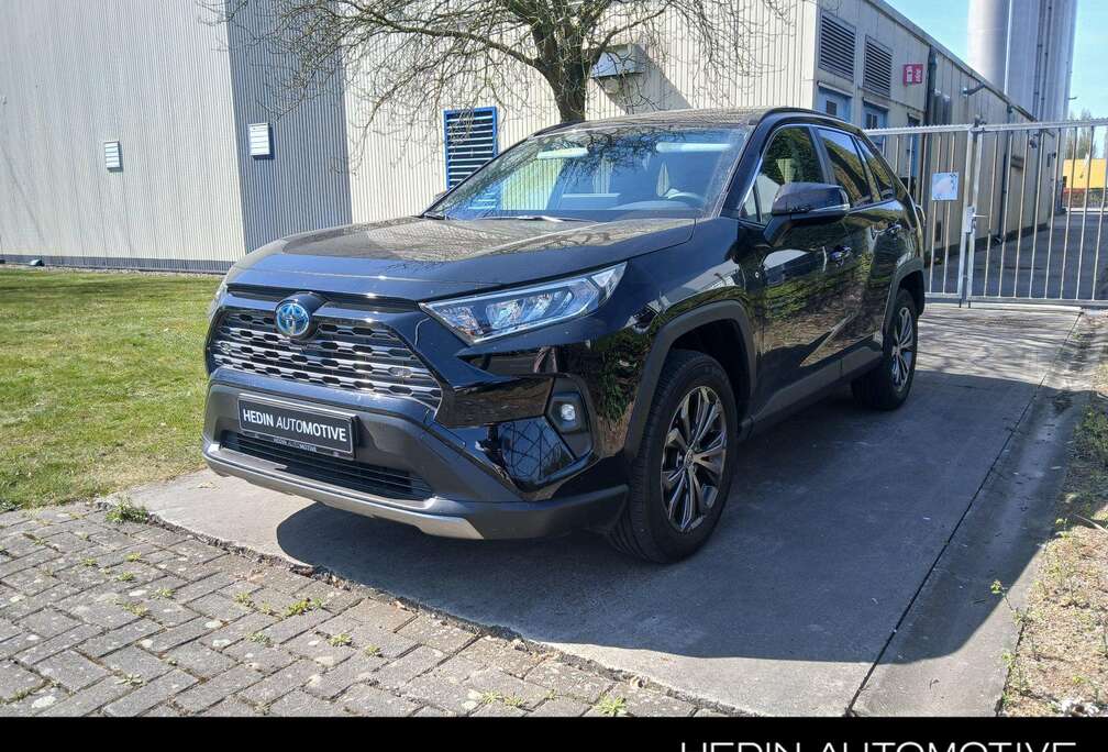 Toyota 2.5 Hybrid Dynamic PLUS