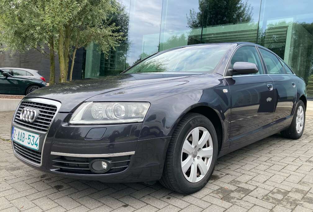 Audi 2.0 TDi 16v,Multitronic,carnet,C.T.+Car-Pass