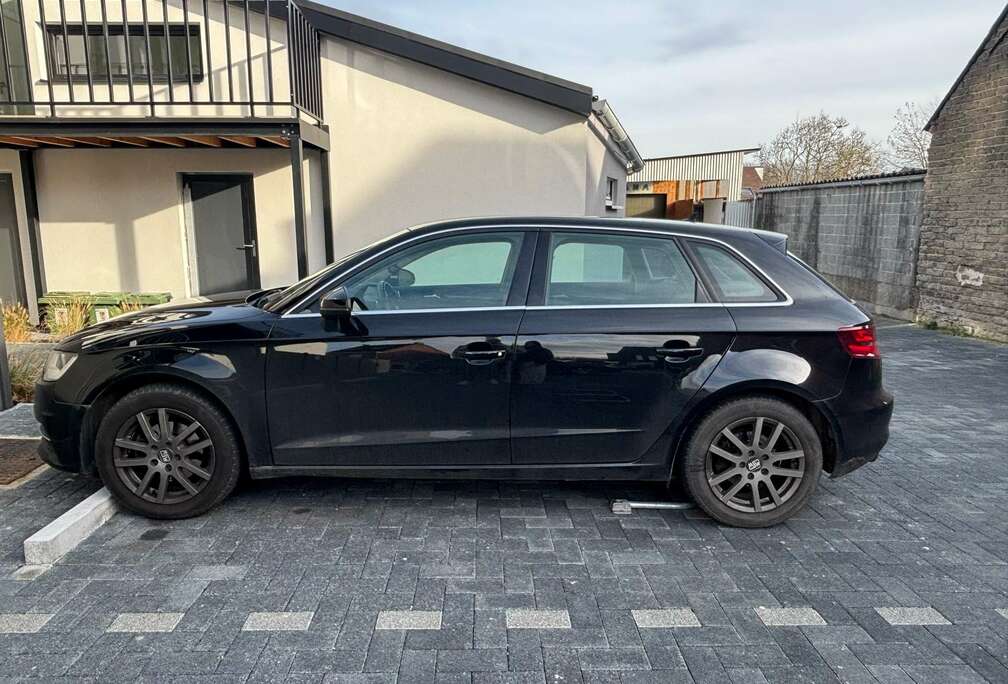 Audi 1.4 TFSI Sportback S tronic Ambiente