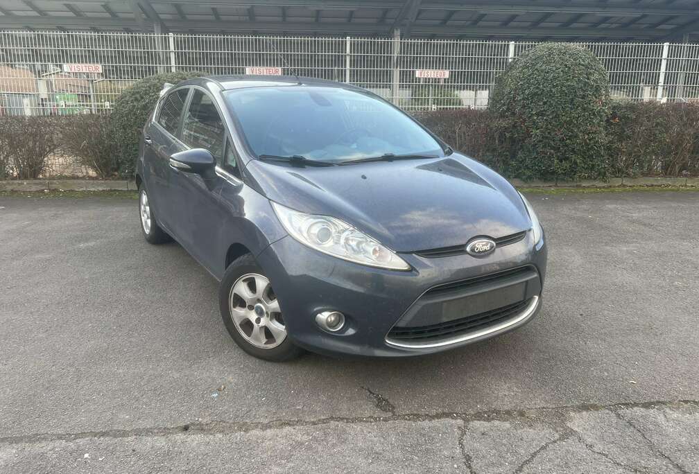 Ford 1.6 TDCi Titanium 04/2011 238.061