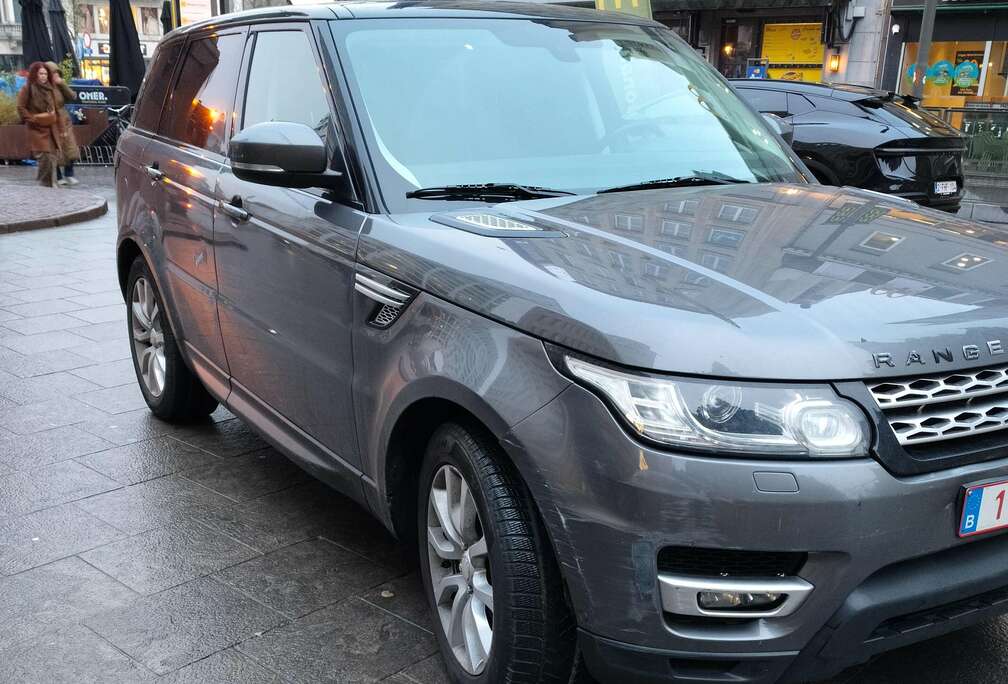 Land Rover Range Rover Sport 3.0 TDV6 HSE