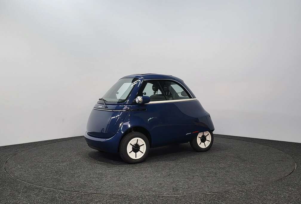 10.5 kw/hPioneer 551/999LedOpenDak90km/uNieuw