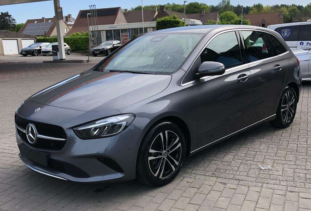 Mercedes-Benz Winter Pack  Achteruitrijcamera  LED High Performance headlamps